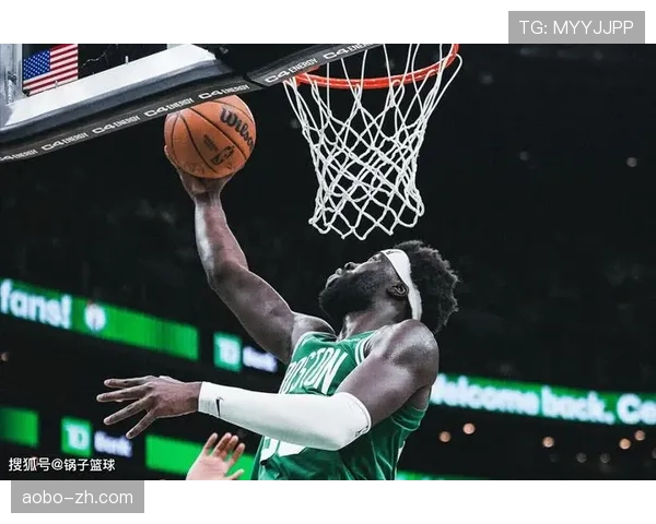 布朗砍下23分难挽败局，球队因失误遗憾落败