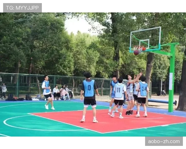 比赛流畅性与判罚准确性 现代篮球面临的两难选择